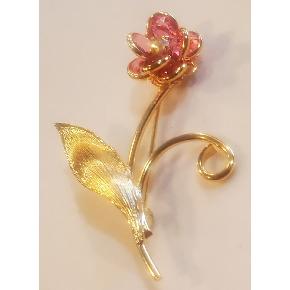 Floral Gold Tone Brooch Pin Dainty Flower Shiny Faceted Pink Rhinestones 2"